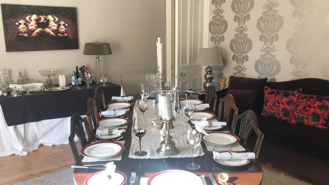 Claremont House Bed and Breakfast Εδιμβούργο