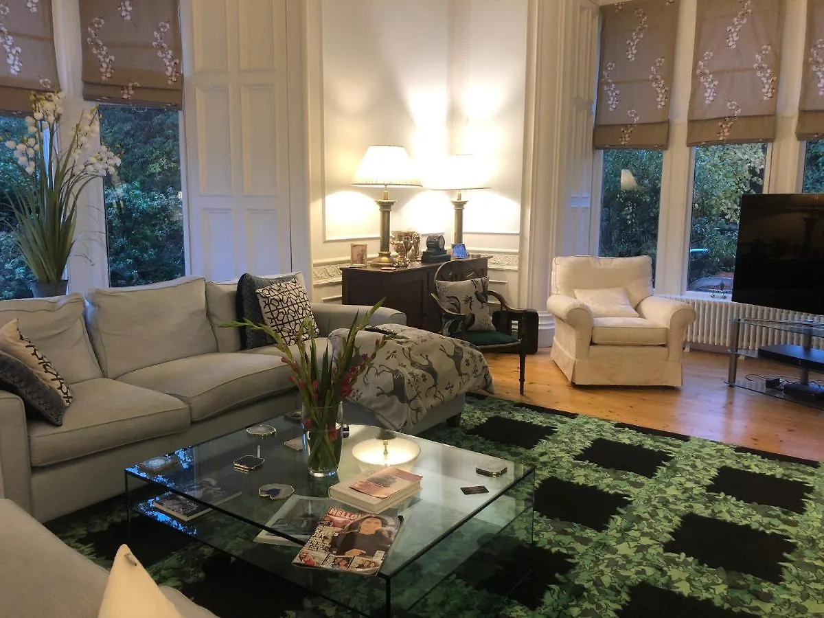 Claremont House Bed and Breakfast Εδιμβούργο