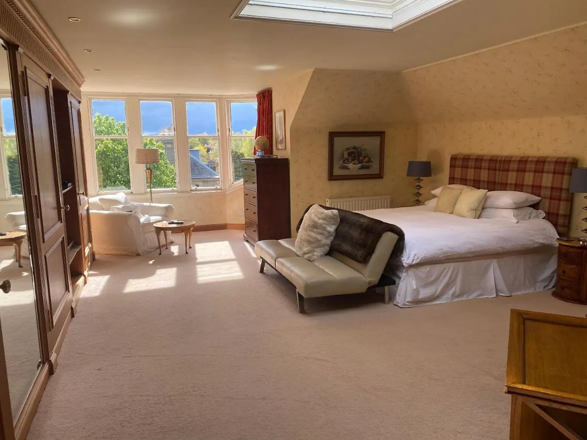 Claremont House Bed & Breakfast Edinburgh