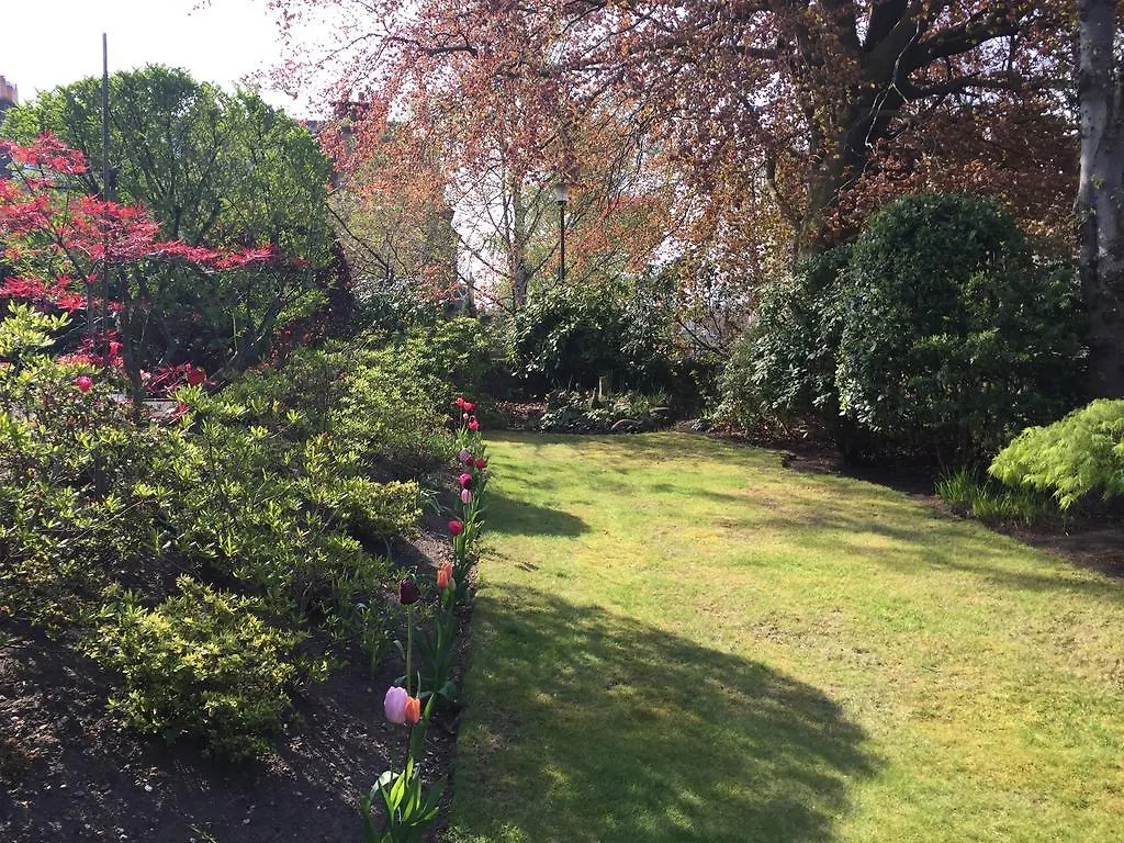 Claremont House Bed & Breakfast Edinburgh